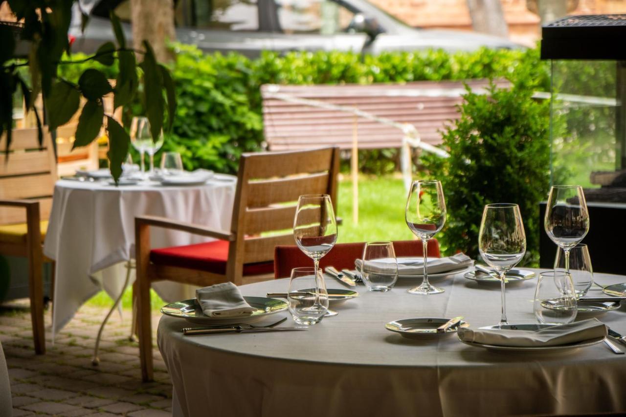 אסקראי Hotel Echaurren Relais & Chateaux מראה חיצוני תמונה